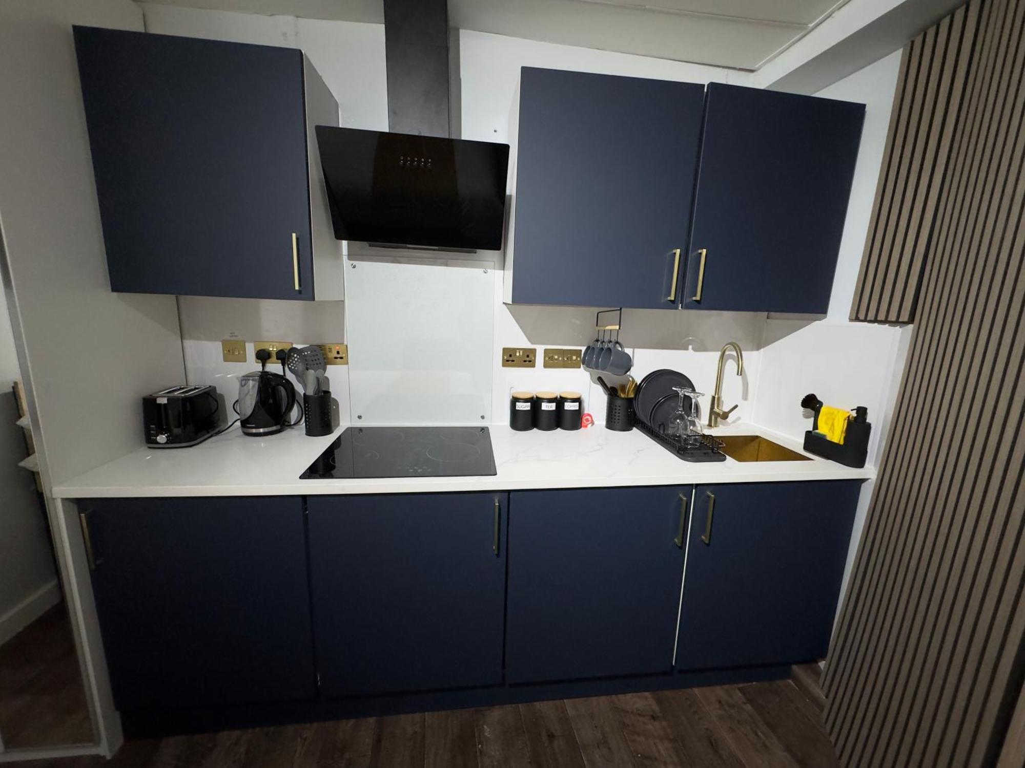 Newly Renovated Studio In Center Luton  Exteriér fotografie